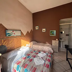 Bed & Breakfast Lg Turistico, Acireale