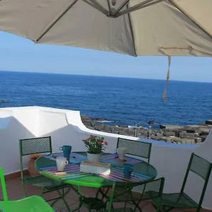 Villa La Zagarella, Acireale