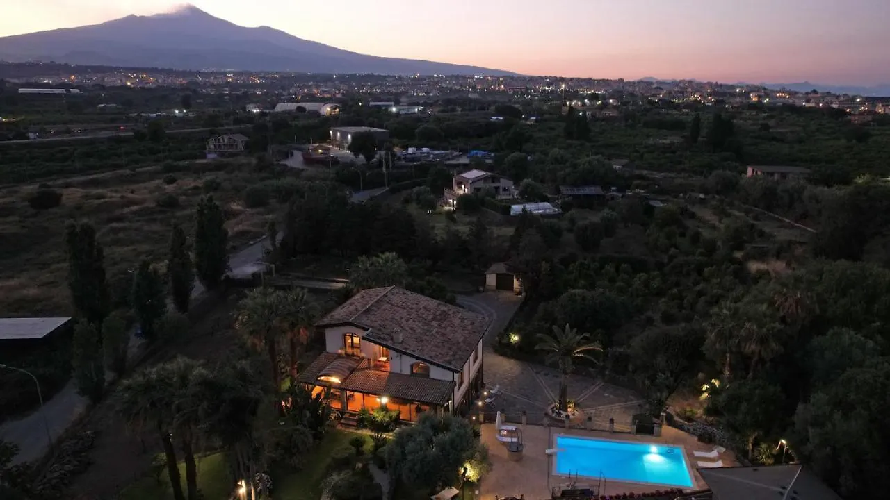 Villa Biddizza 10, Emma Villas Acireale