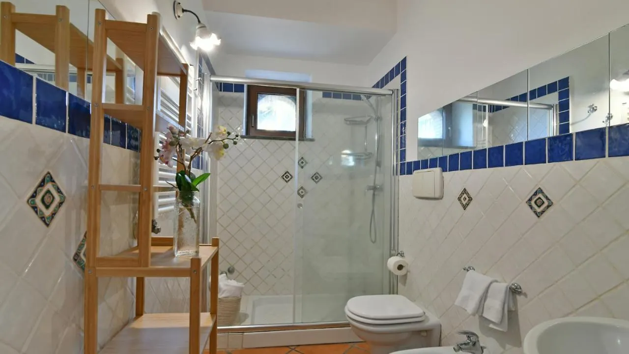 Villa Biddizza 10, Emma Villas Acireale 0*,  Italy