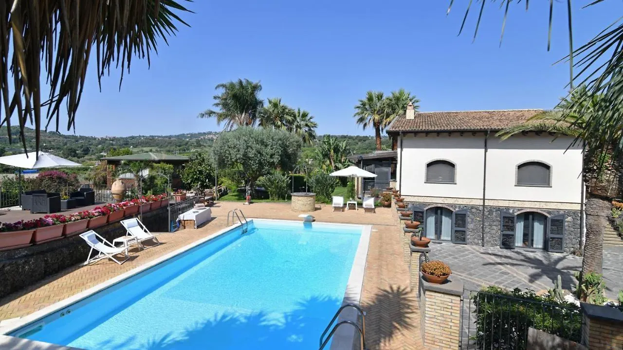 Villa Biddizza 10, Emma Villas Acireale